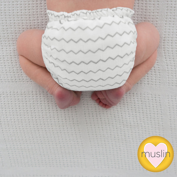Amazing Baby SmartNappy Cotton Muslin Hybrid Reusable Cloth Diaper Cover + 1 Reusable Tri-Fold Insert + 1 Reusable Booster - Mini Chevron, Gray & White