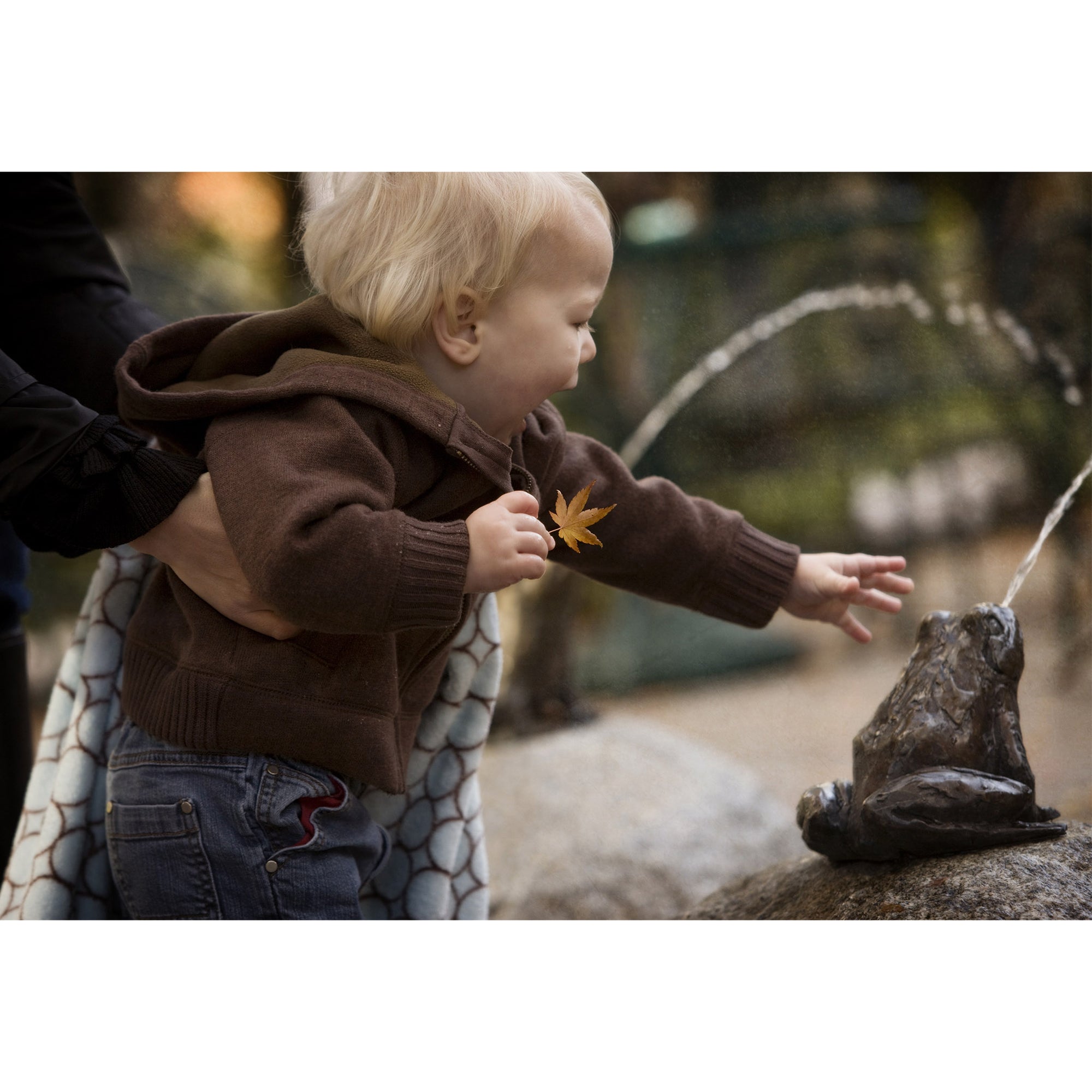 Stroller Blanket Brown Mod Circles on Pastel Blue, Large, 30x40 inch