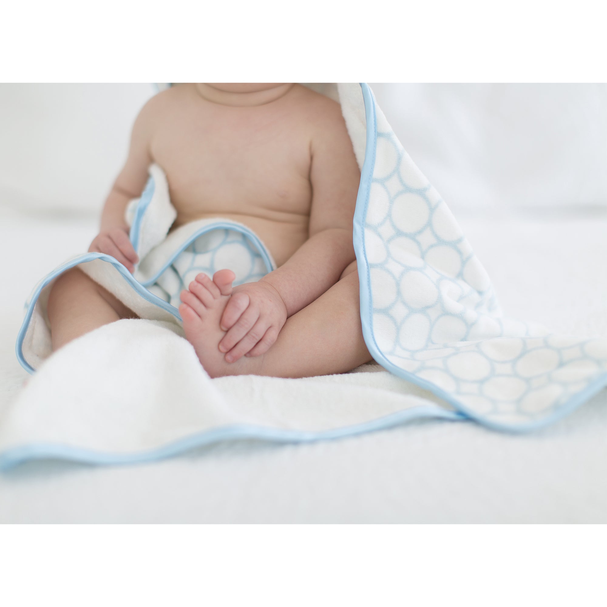 Organic Hooded Towel Mod Circles on Ivory, Pastel Blue SwaddleDesigns